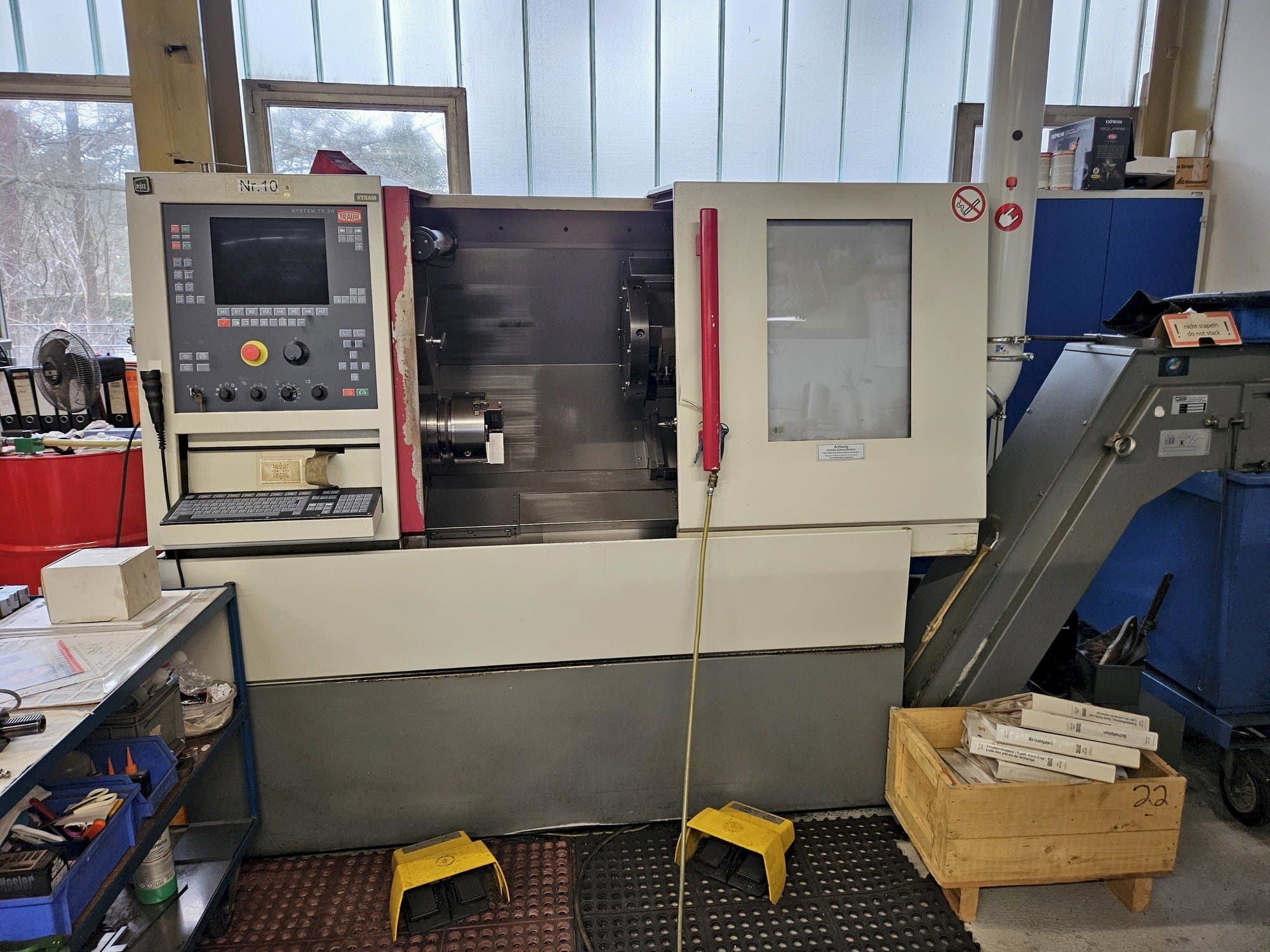 Front view of TRAUB TNE300 (1999) (1999)  machine