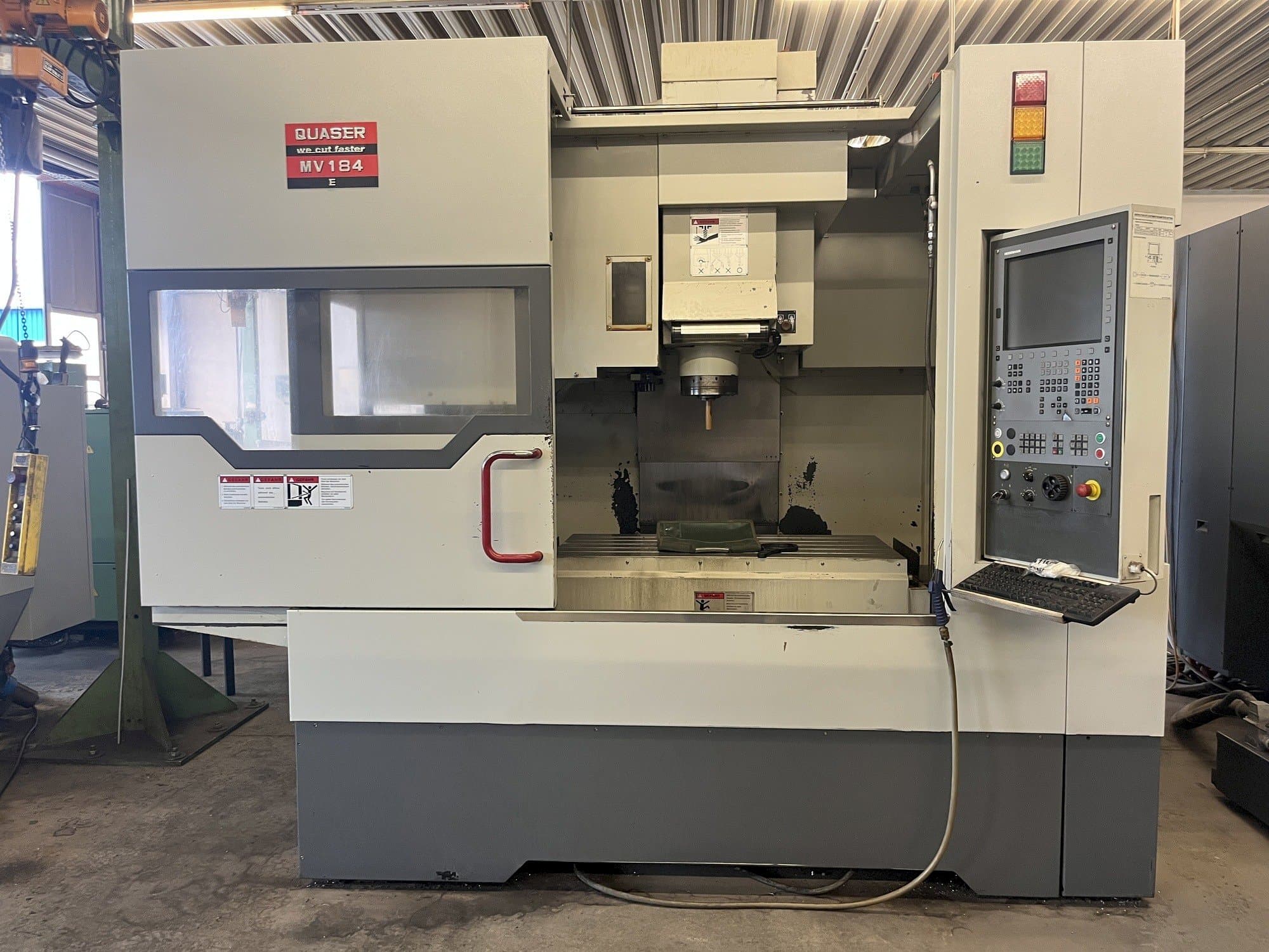 Front view of Quaser MV 184E  machine