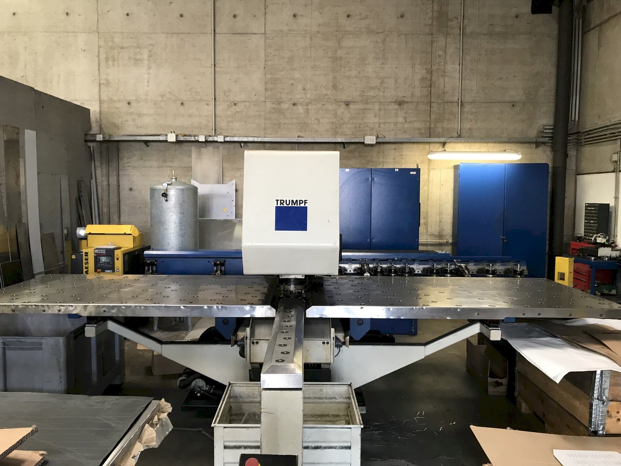 Front view of Trumpf Trumatic 200R machine