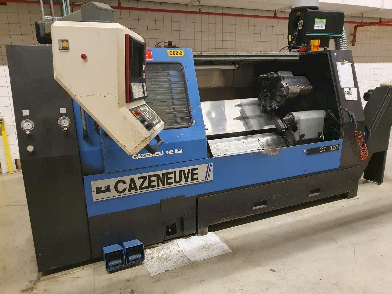 Front view of CAZENEUVE  CT320  machine