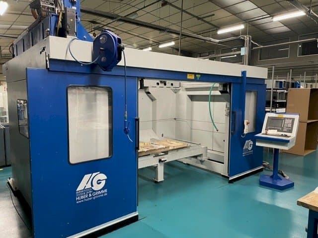 Front view of HG GRIMME GSF 20/10 machine