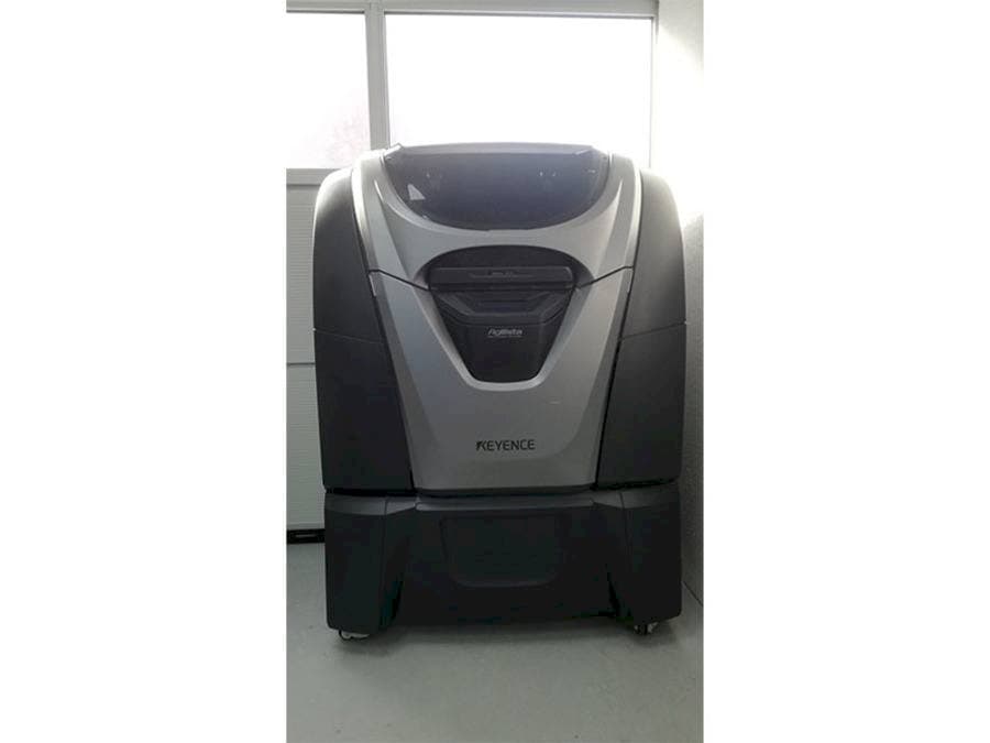 Front view of KEYENCE Agilista-3200W machine