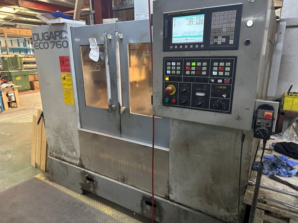 Front view of Dugard Eagle ECO 760 machine