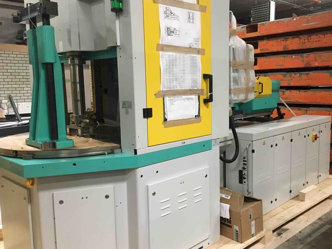 Front view of Arburg ALLROUNDER 1200 t 1000 - 400 machine