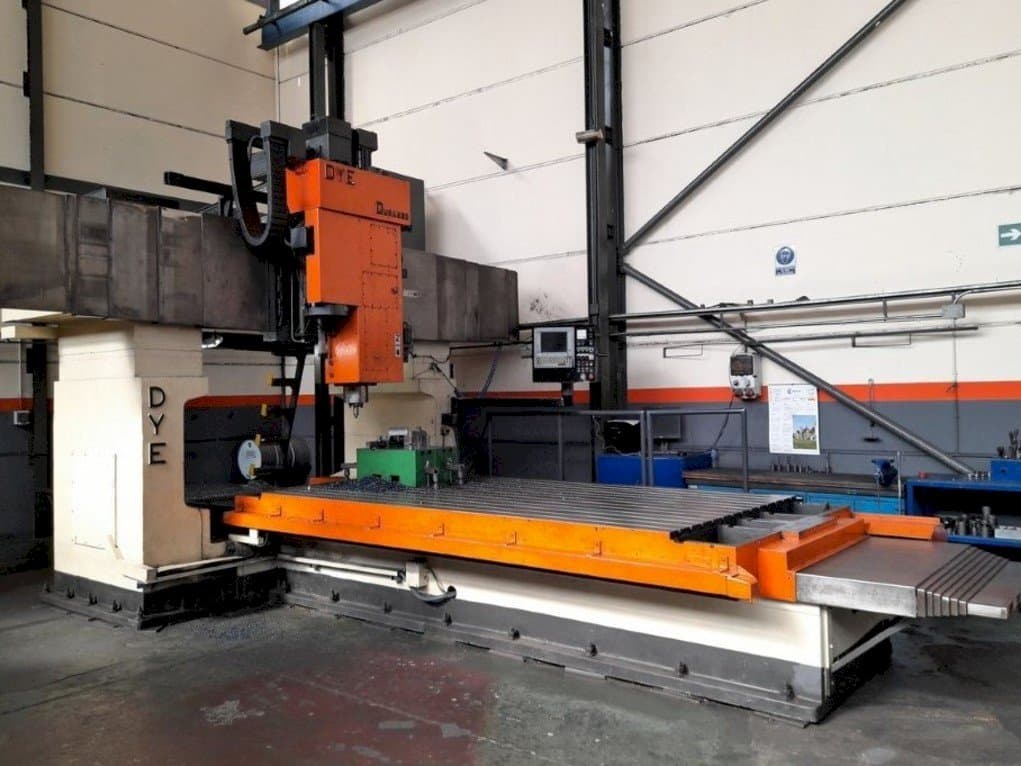 Front view of DYE FB-3600  machine