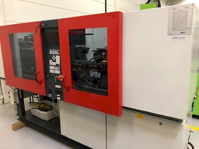 Left side view of FERROMATIK MILACRON K40 D-E machine