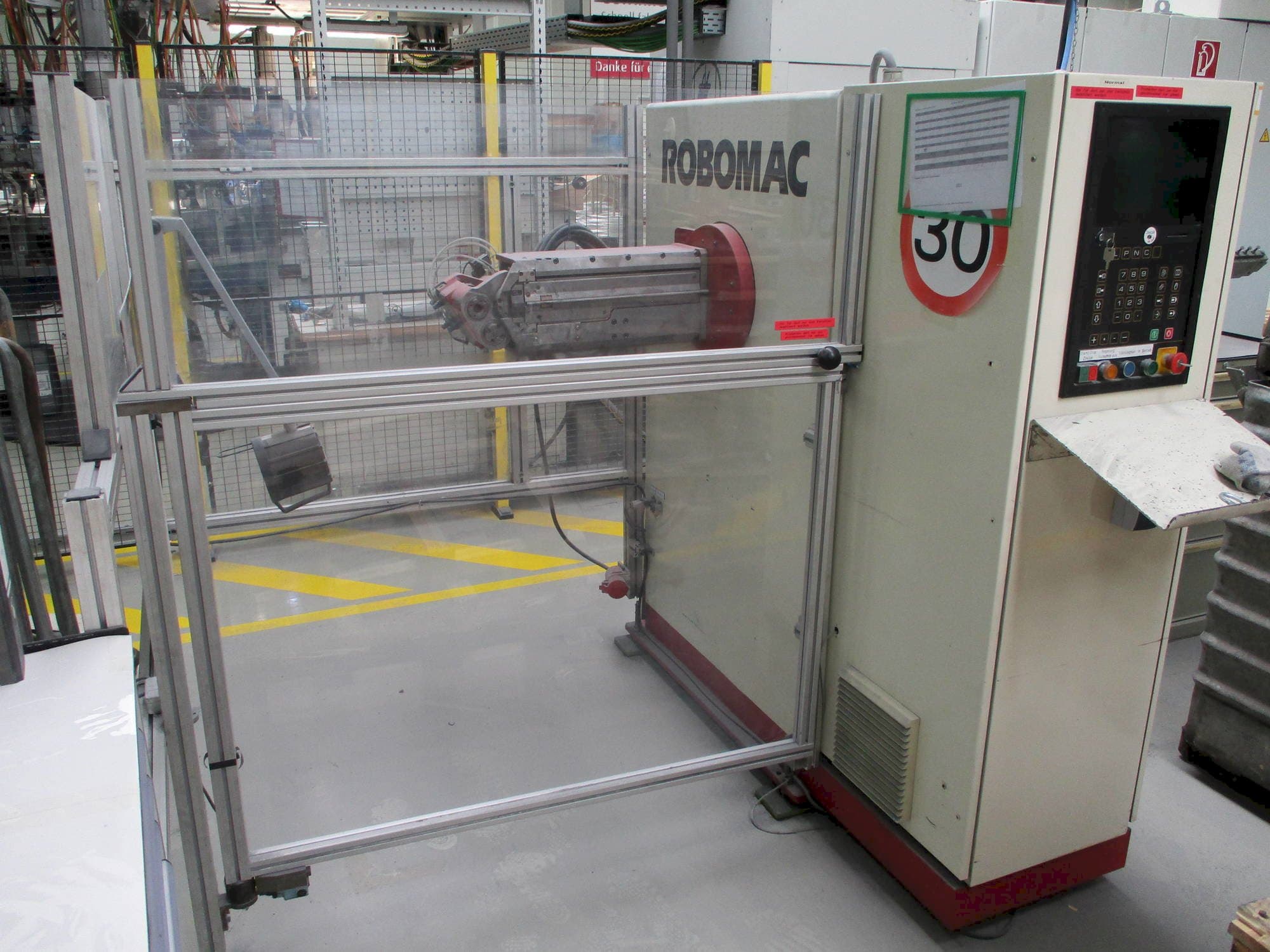 Front view of Numalliance/Latour Robomac 206 machine