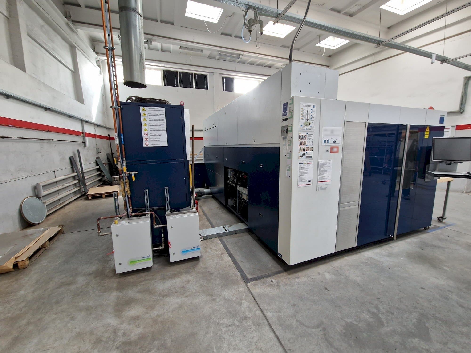 Front view of Trumpf TruLaser 3030 Fiber machine