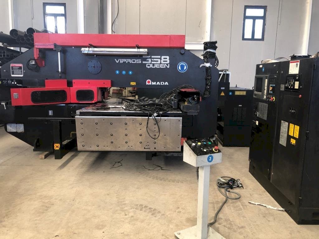 Front view of AMADA Vipros 358 Queen machine