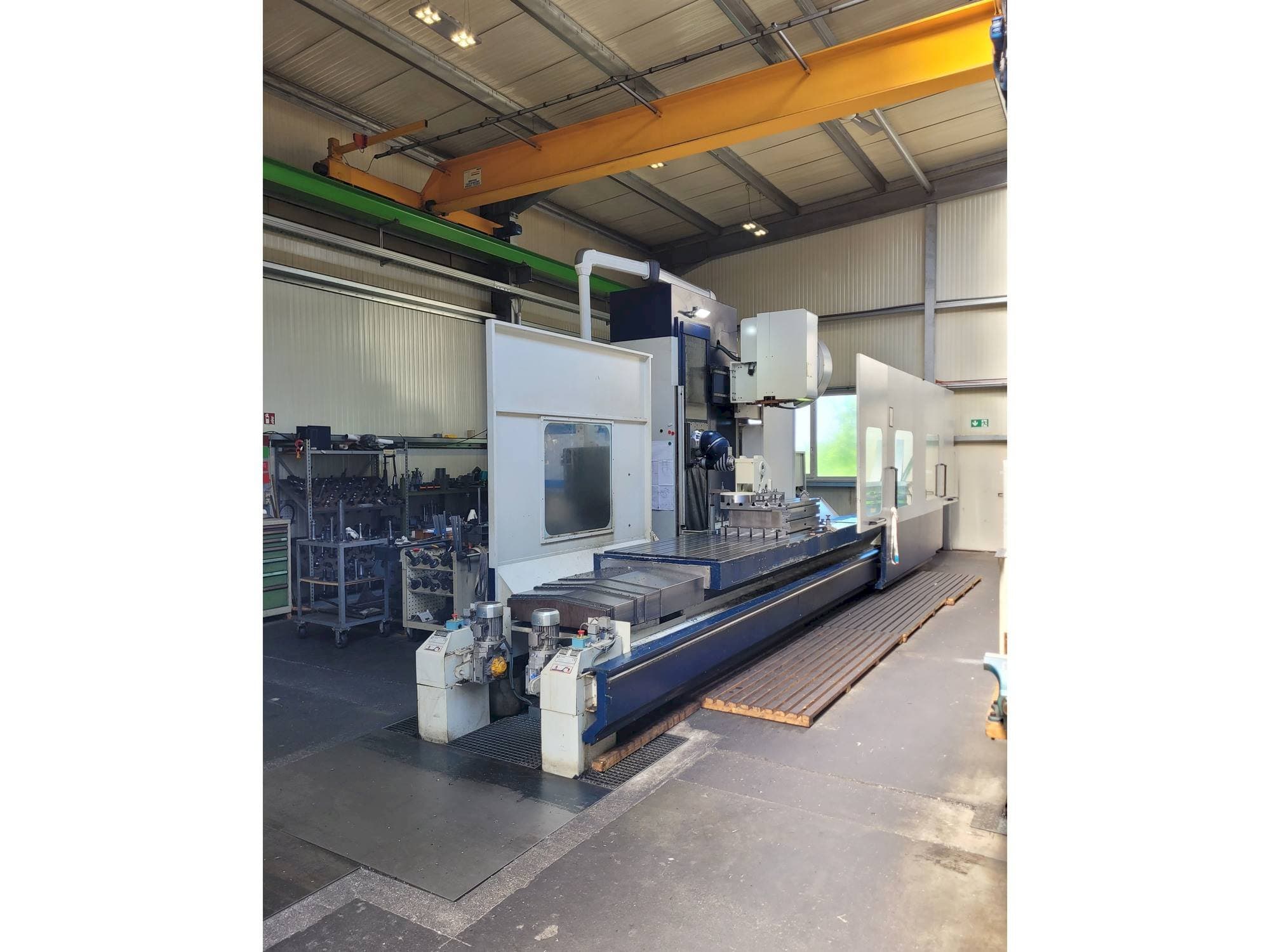 Front view of Soraluce T35 machine