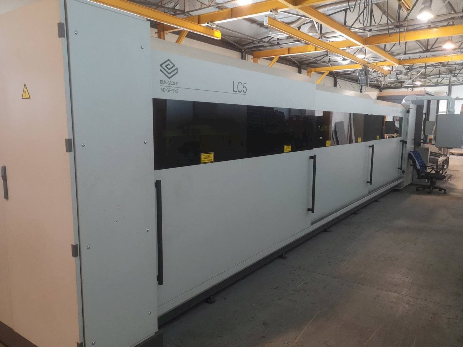 Left side view of BLM LC5  machine