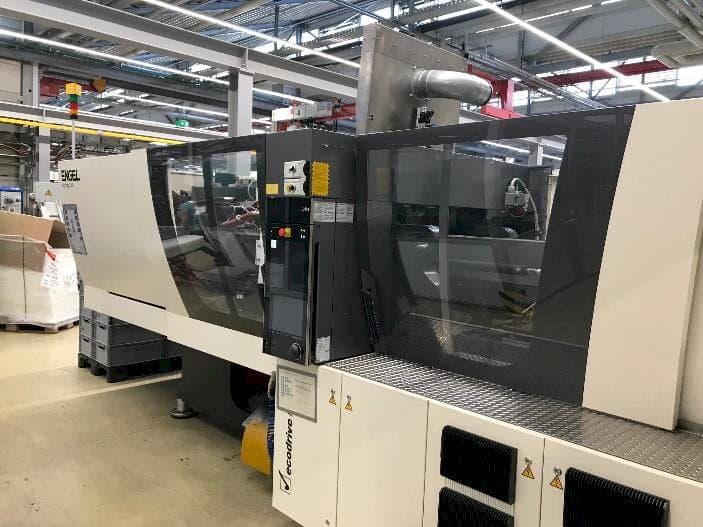 Front view of Engel Victory 1060/180 machine