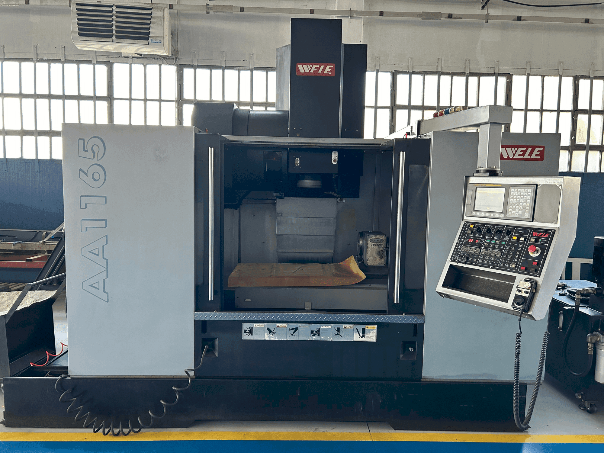 Front view of Wele AA1165  machine