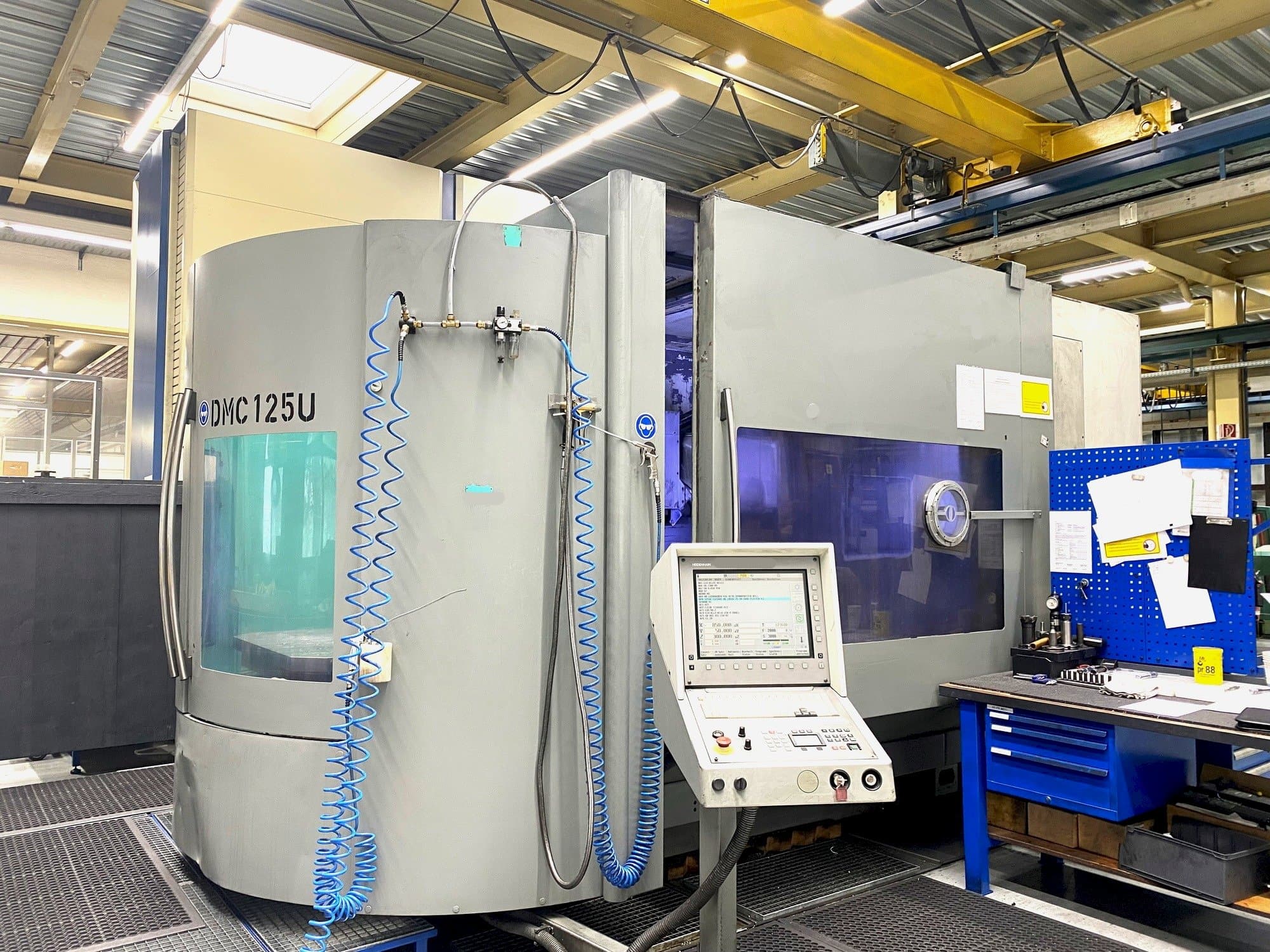 Front view of DMG Deckel Maho DMC 125 U  machine