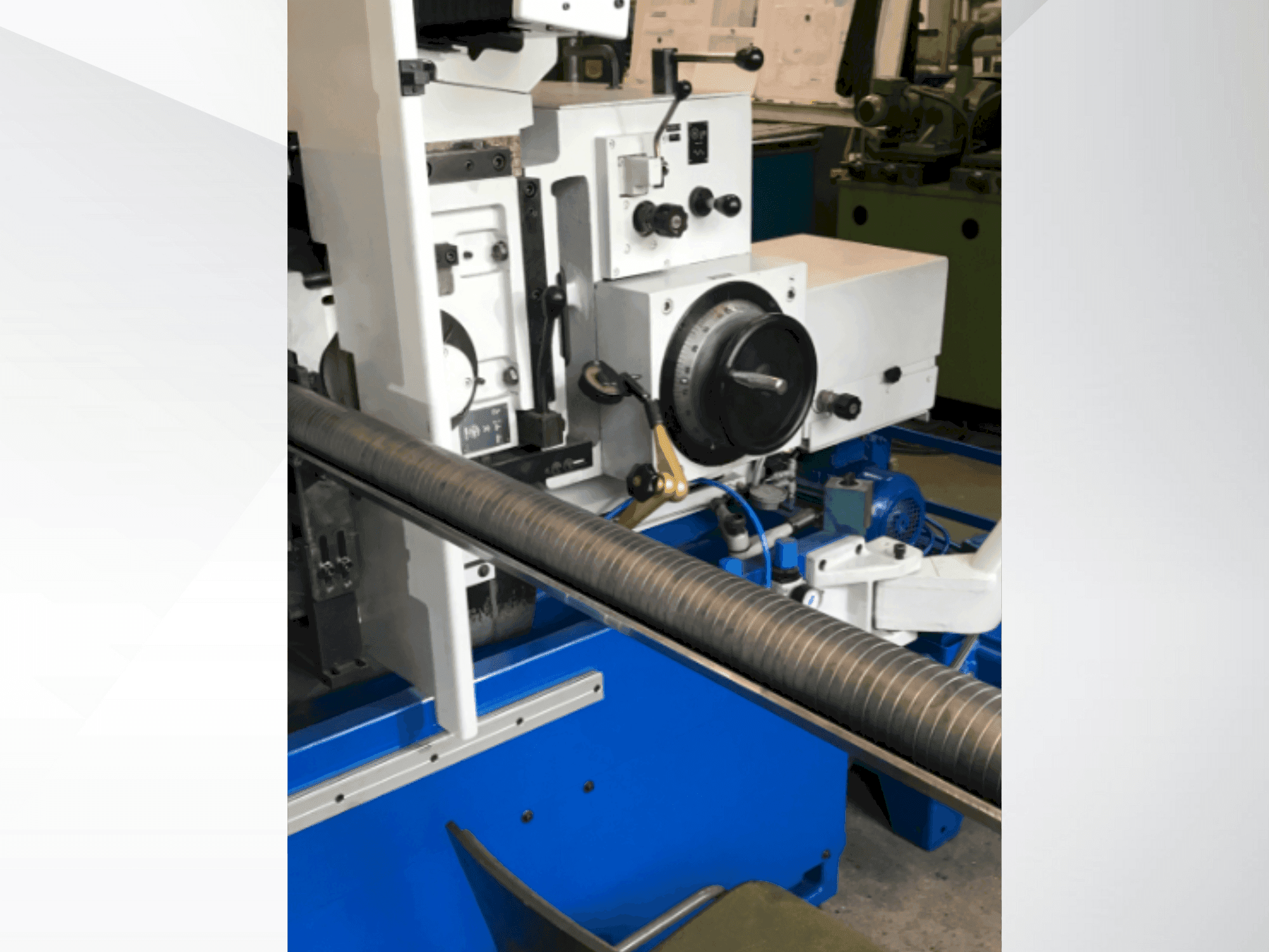 Detail of Schaudt Mikrosa SASL 125 machine