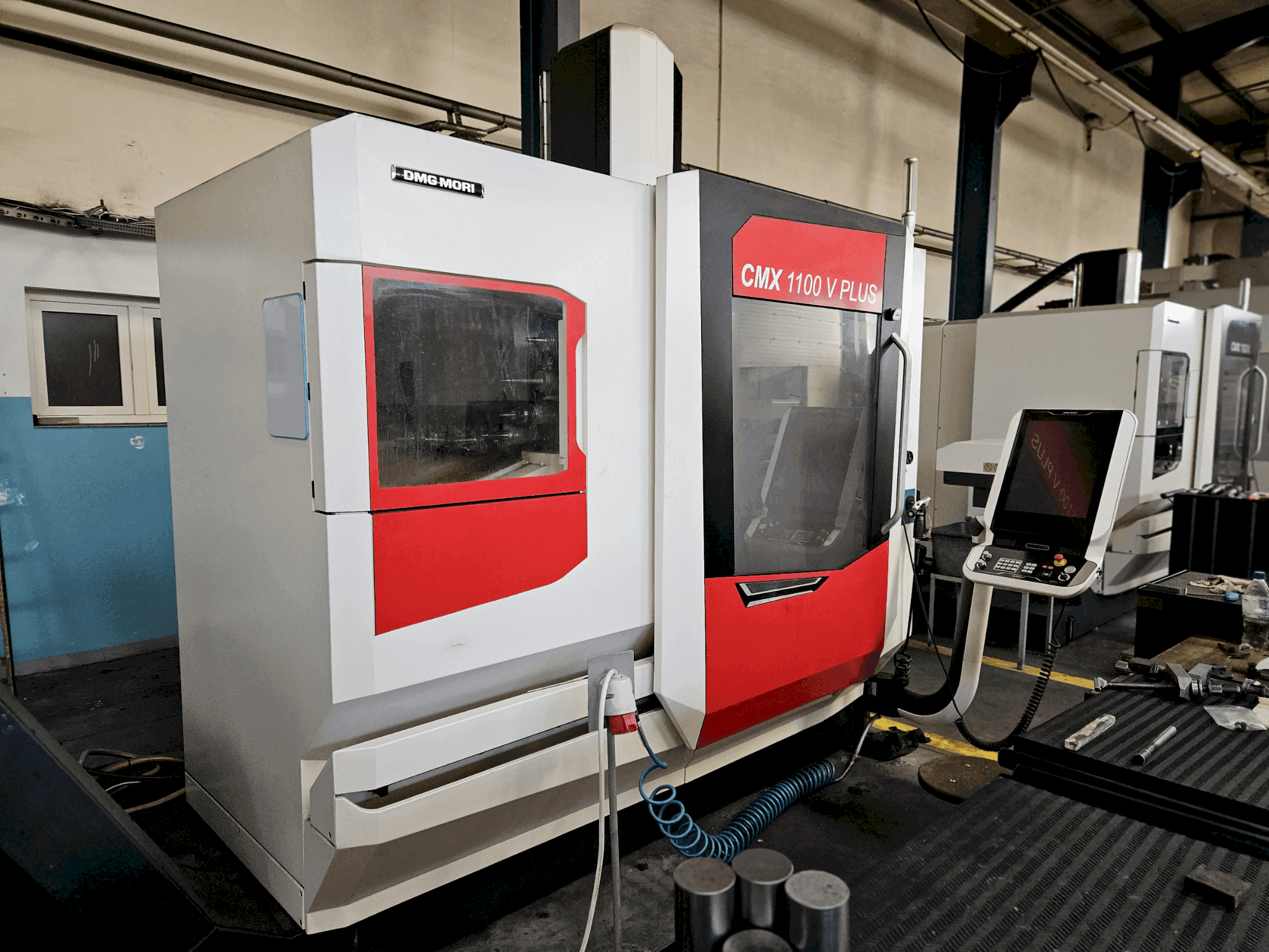 Front view of DMG MORI CMX 1100 V machine