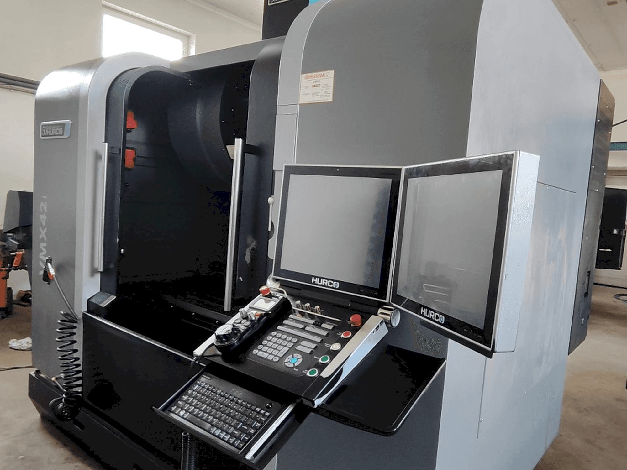 Front view of Hurco VMX 42i (2018)  machine