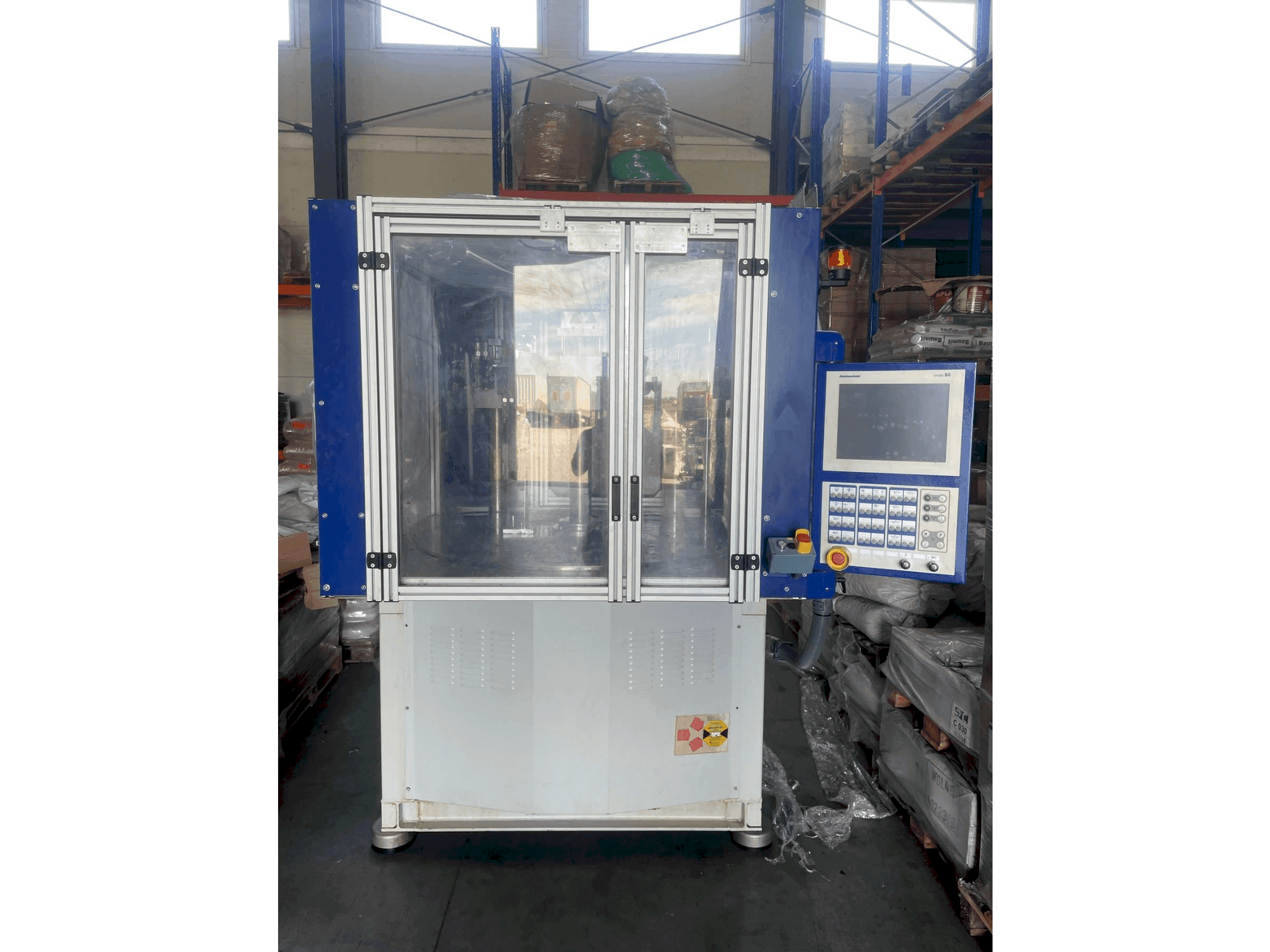 Front view of Battenfeld VM 150/525 R1280 Unilog B6P machine
