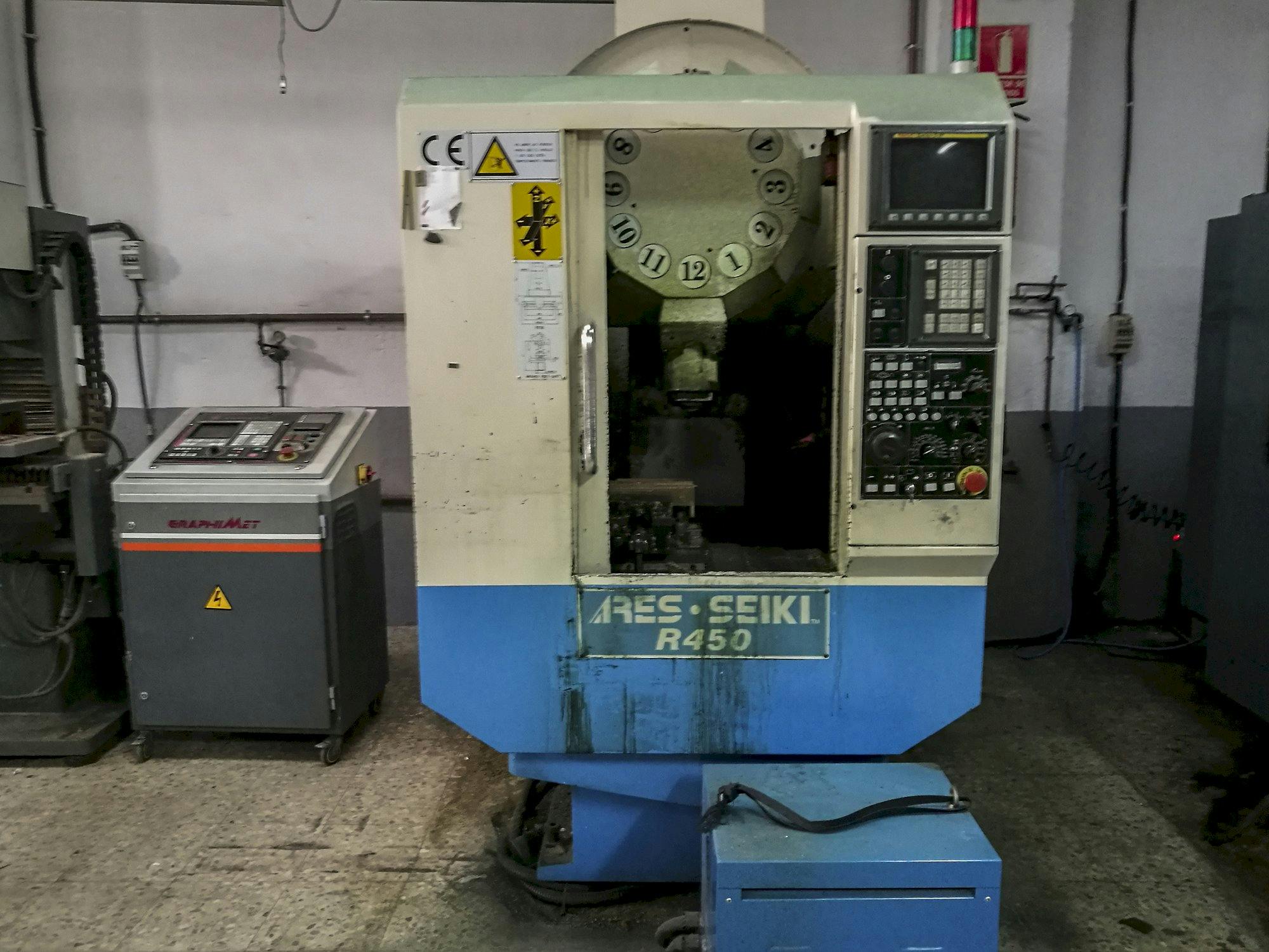 Front view of ARES R-450 Machine