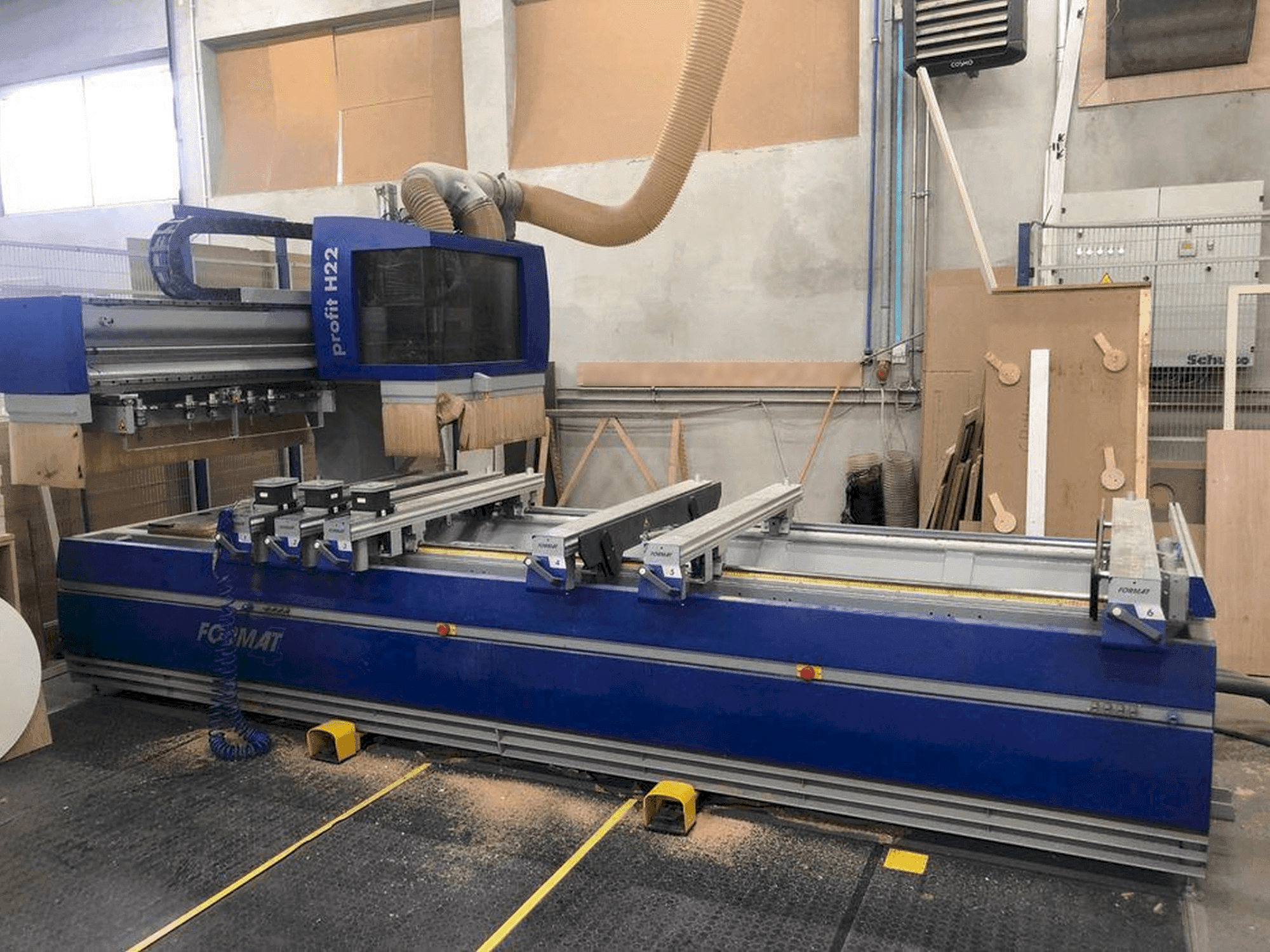 Front view of FORMAT4 Profit H22  machine