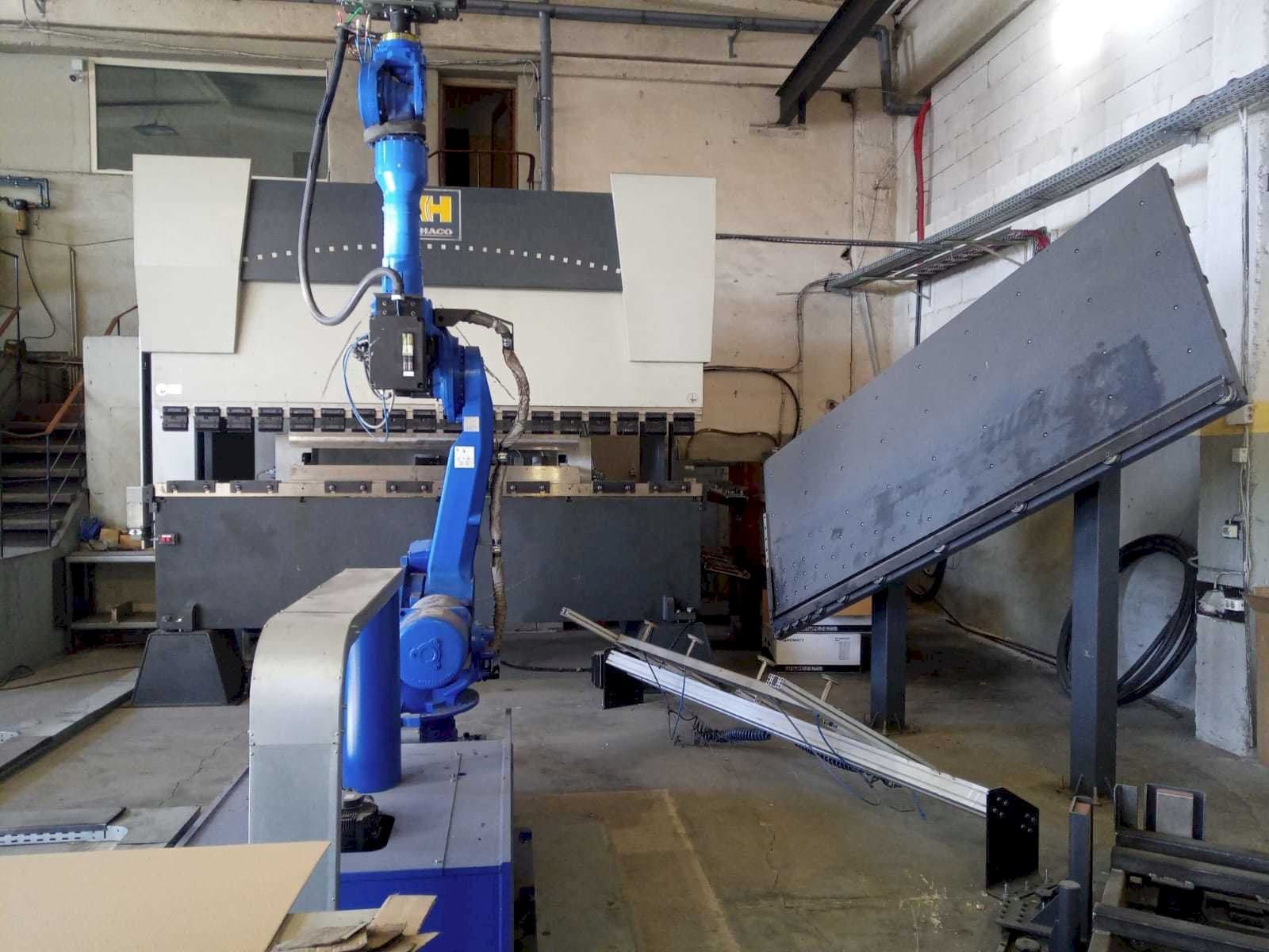 Front view of HACO ERM 36150  machine