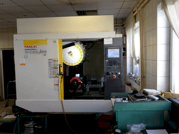 Front view of FANUC Alfa D21LiB5 machine
