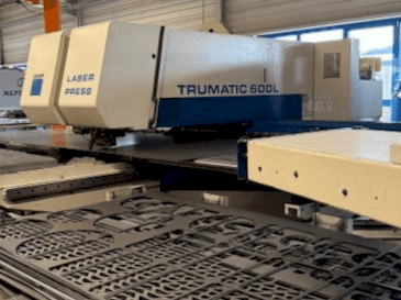 Front view of TRUMPF Trumatic 600L machine