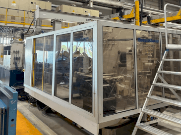 Front view of Krauss Maffei 800-5000MC4 machine