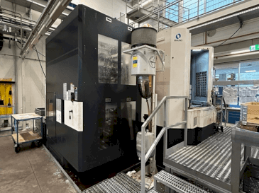 Front view of Makino a81 machine