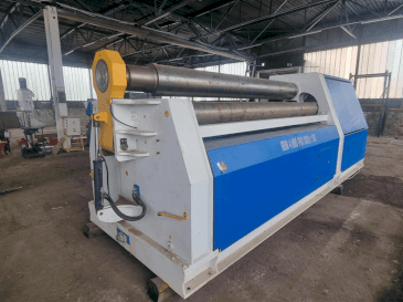 Front view of Metallkraft RBM 4 HMS Pro 3050-150 machine