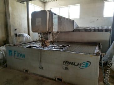 Front view of Flow Mach3-3020b  machine