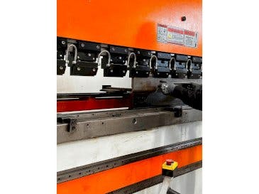 Left side view of ERMAKSAN SPEED-BEND PRO 51000 X 400  machine