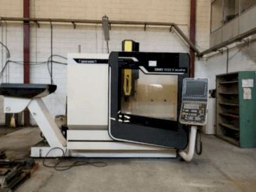 Front view of DMG MORI DMC 1035 V Ecoline machine