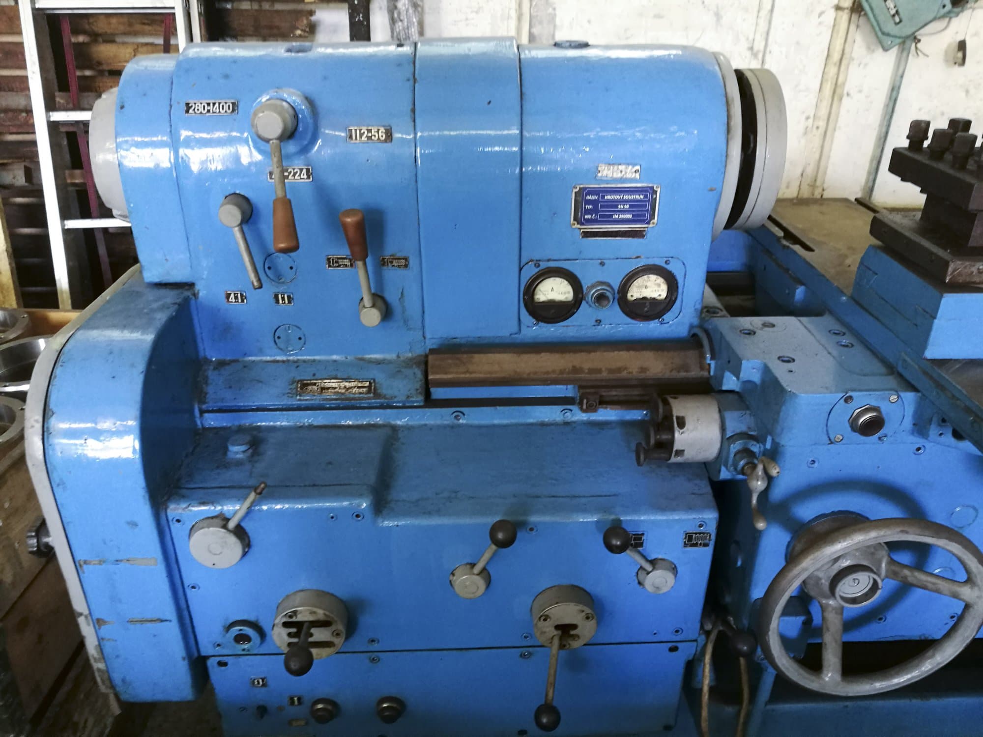 Front view of TOS SU 50/1500 Machine