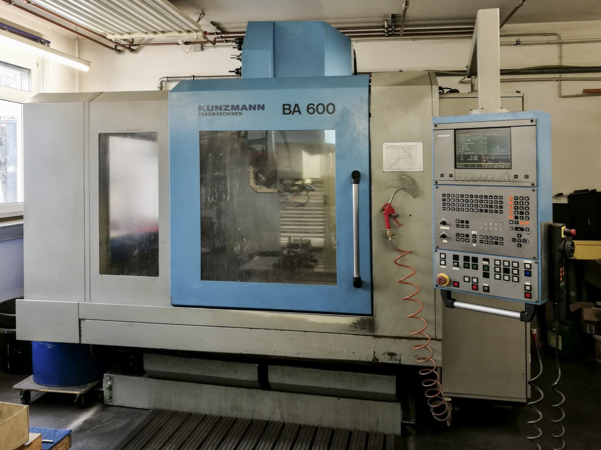 Front view of KUNZMANN BA600 Machine