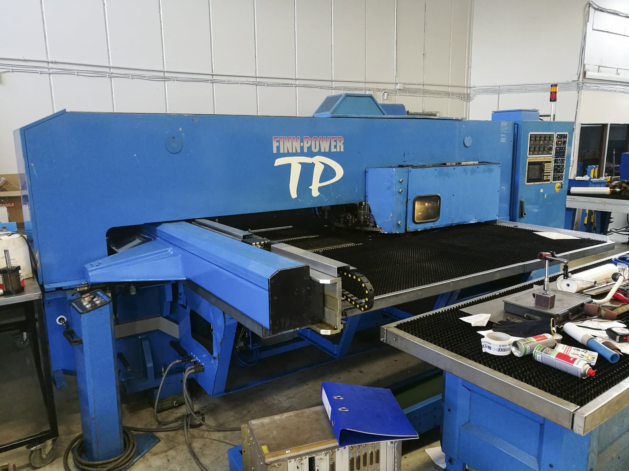 Left view of Finn-Power TP 2525 machine