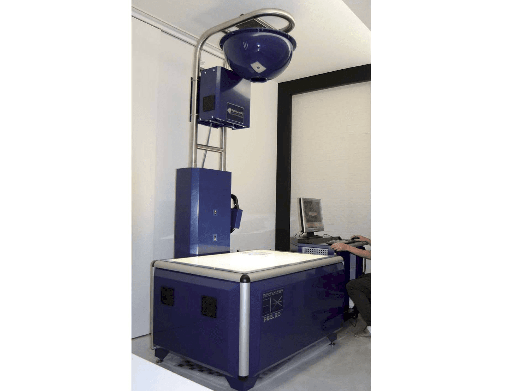 Front view of InspecVision P85.25 machine