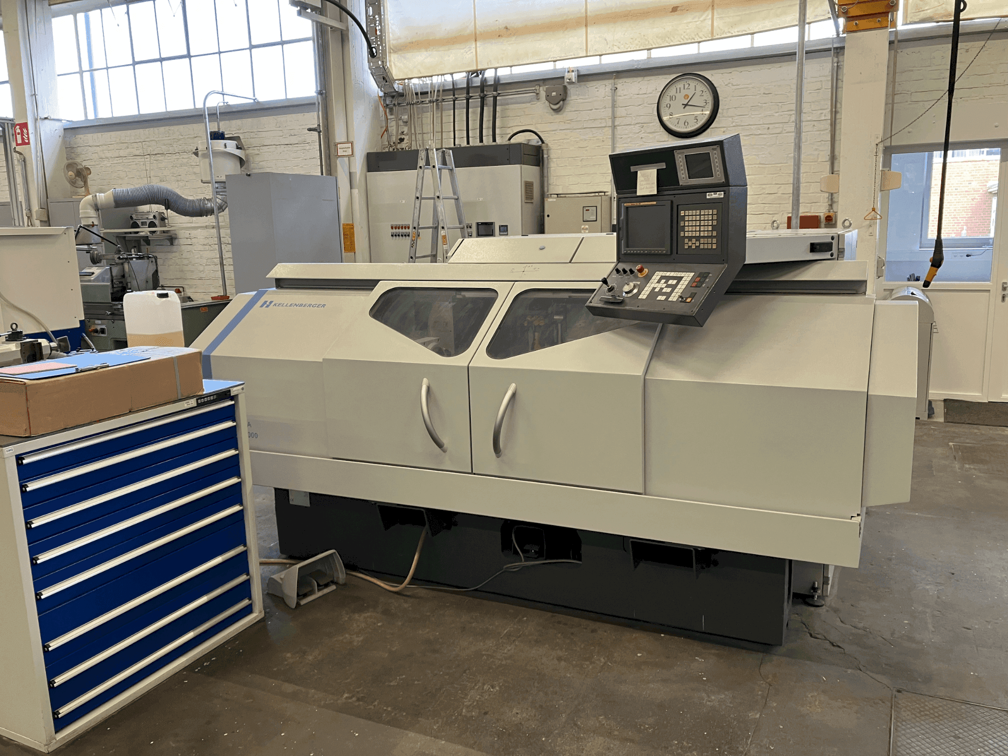 Front view of KELLENBERGER KEL-VISTA UR1-2-3 175 machine