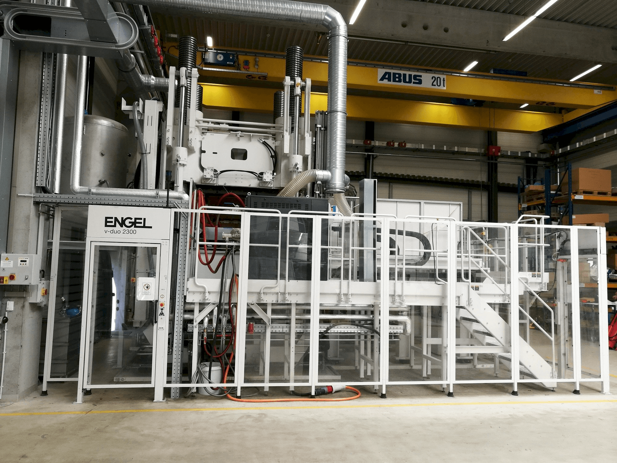 Front view of ENGEL V-Duo 2300 machine