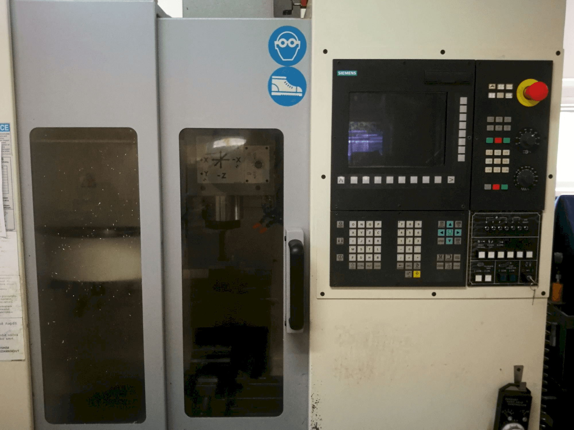 Front view of Chevalier 1418 VMC-40 machine