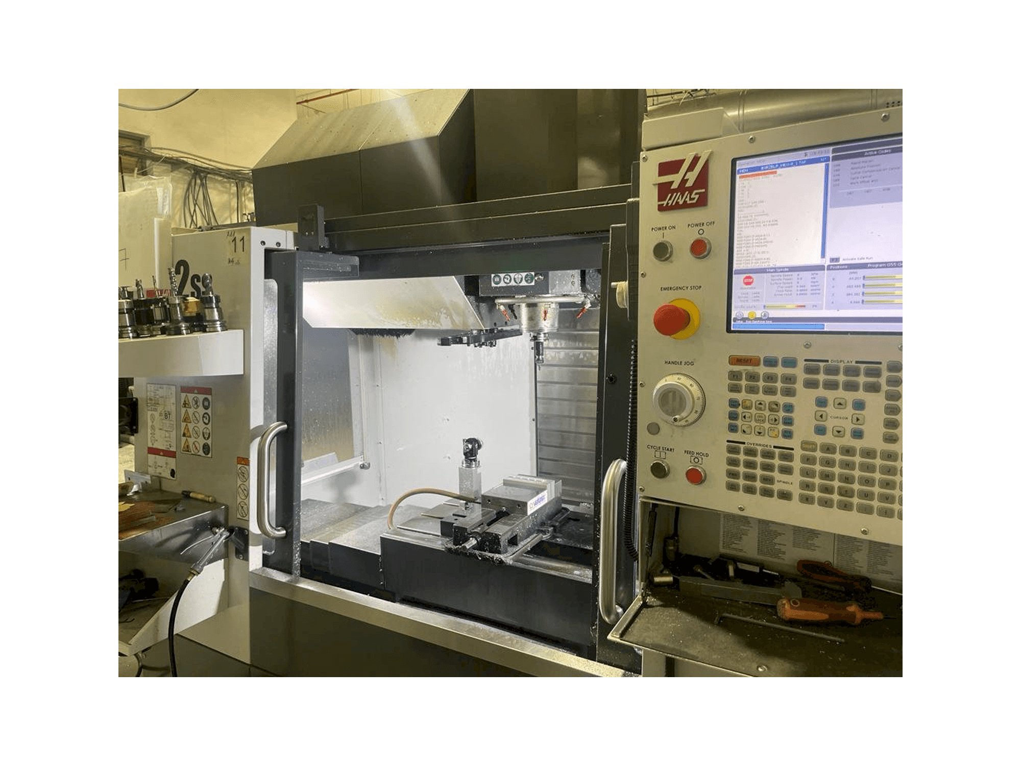 Front view of HAAS VF-2SS machine