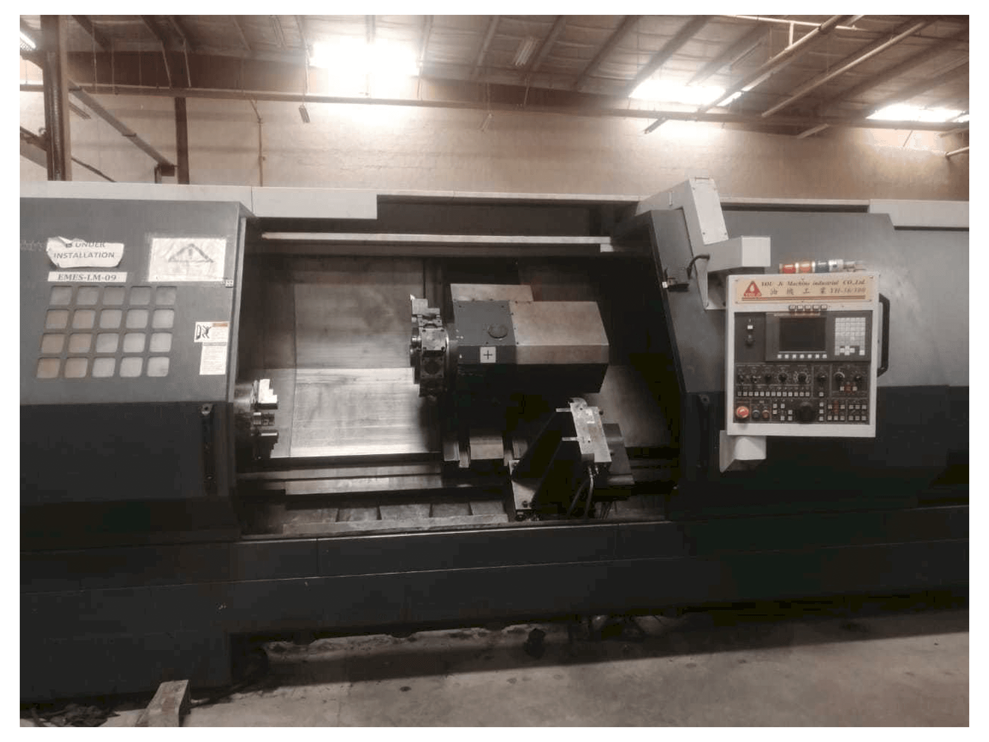 Front view of YOU JI YH-36+C/300 machine