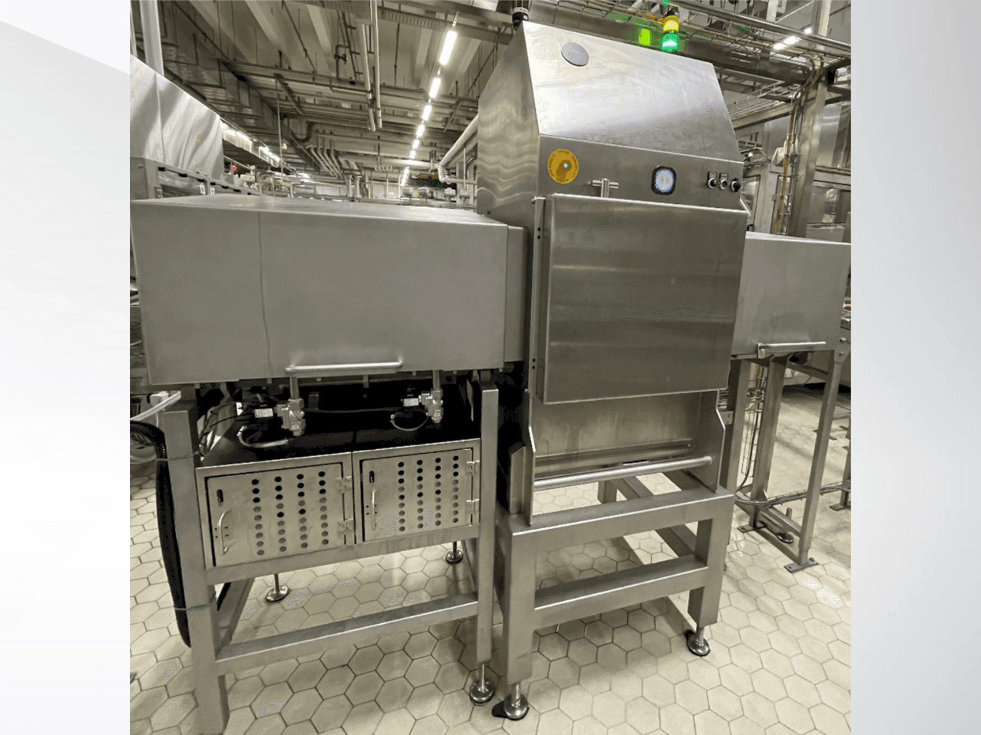 Front view of WIPOTEC SC 30 machine