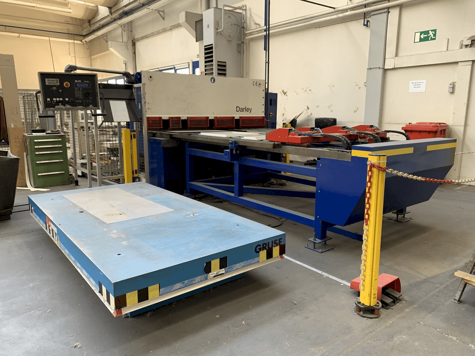 Front view of Darley VS 2100 X 4 machine