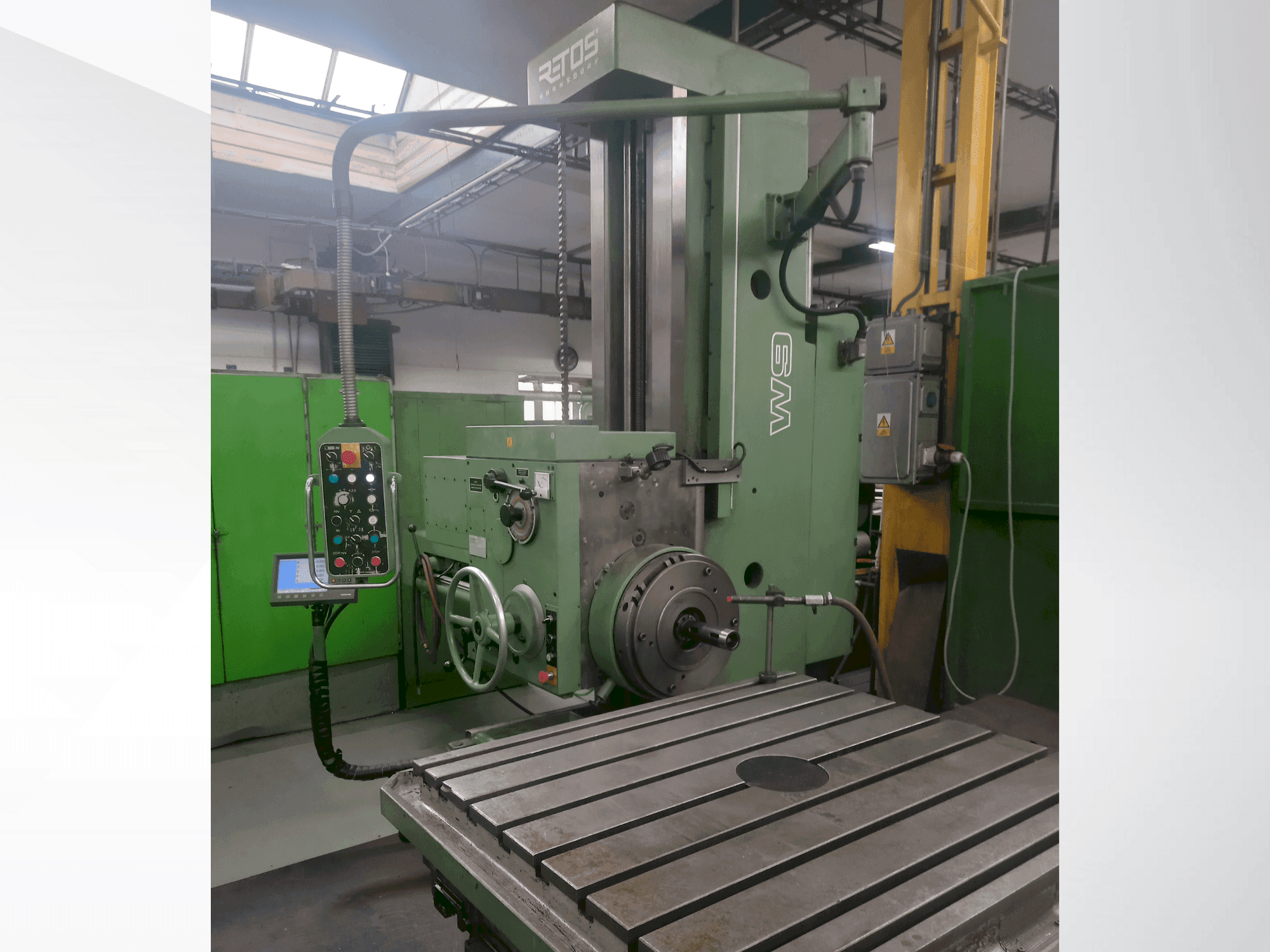 Front view of TOS W9 machine