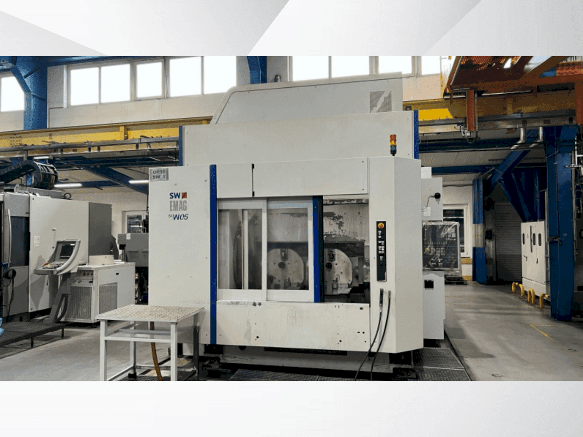 Front view of EMAG BAW 06-22 machine