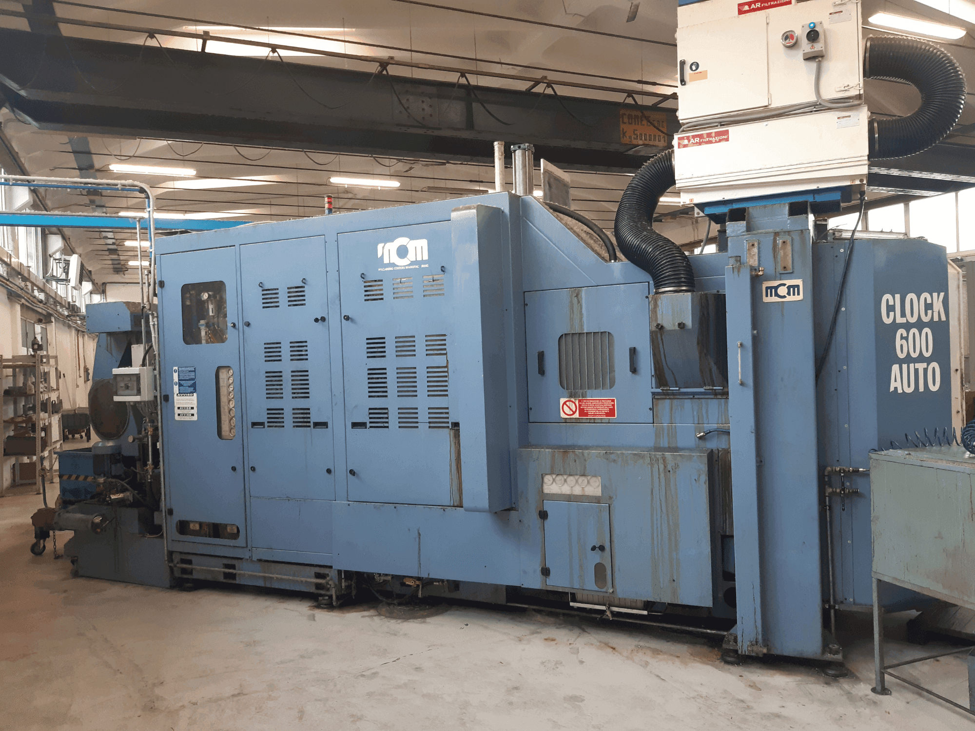 Front view of MCM Clock 600 Auto machine