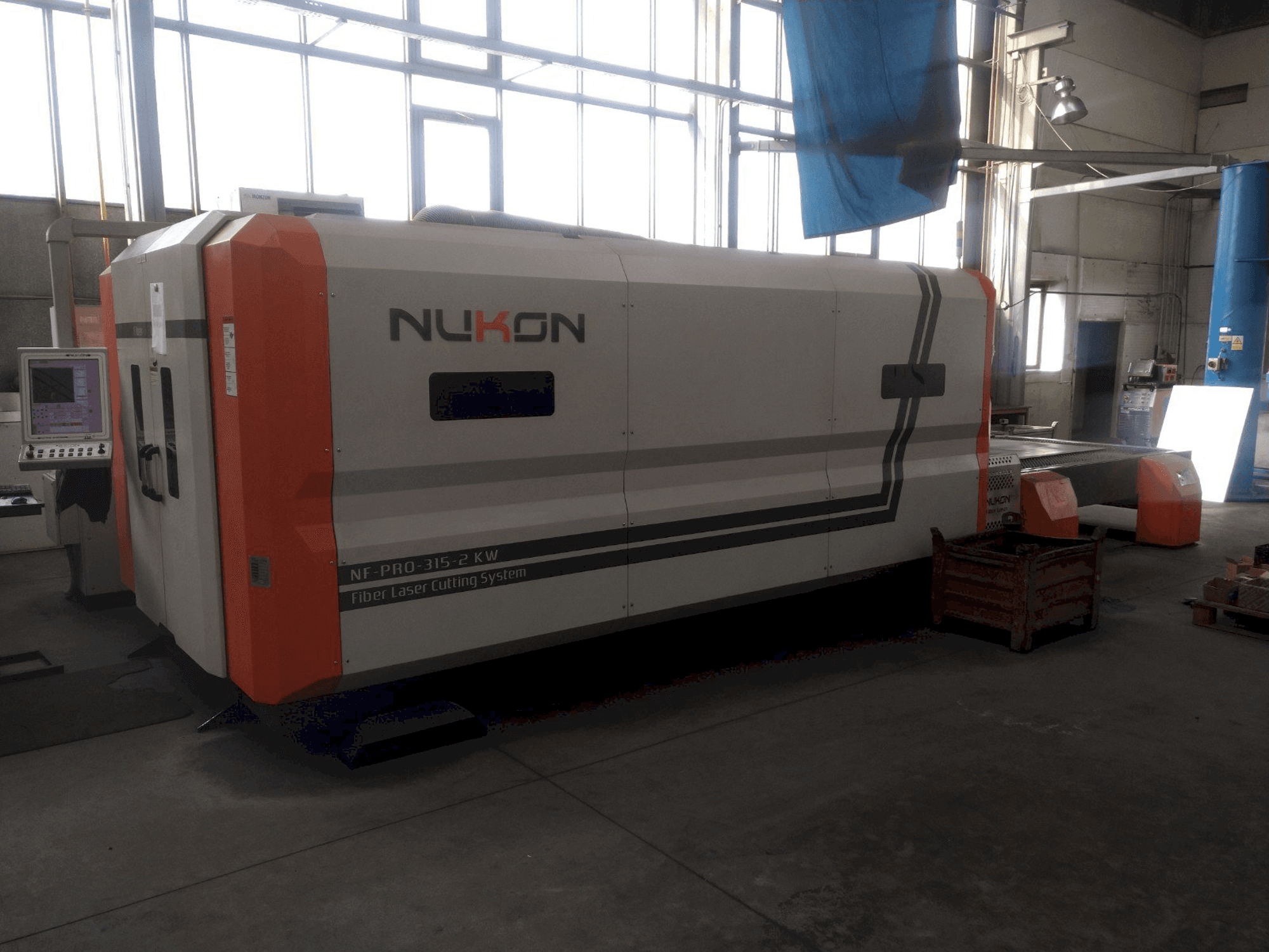 Front view of NUKON NF PRO 315 machine
