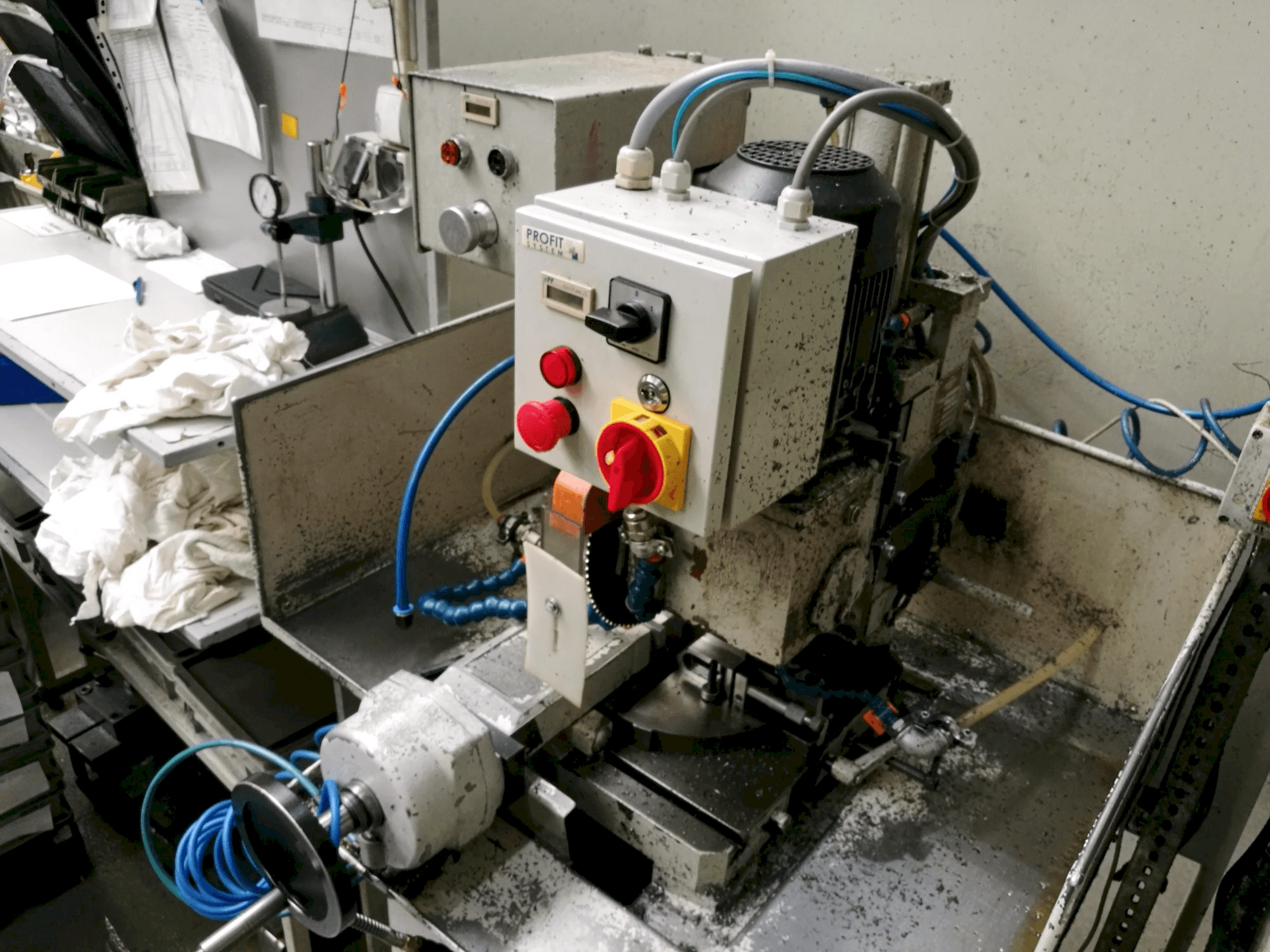 Front view of EISELE VMS1SPV machine