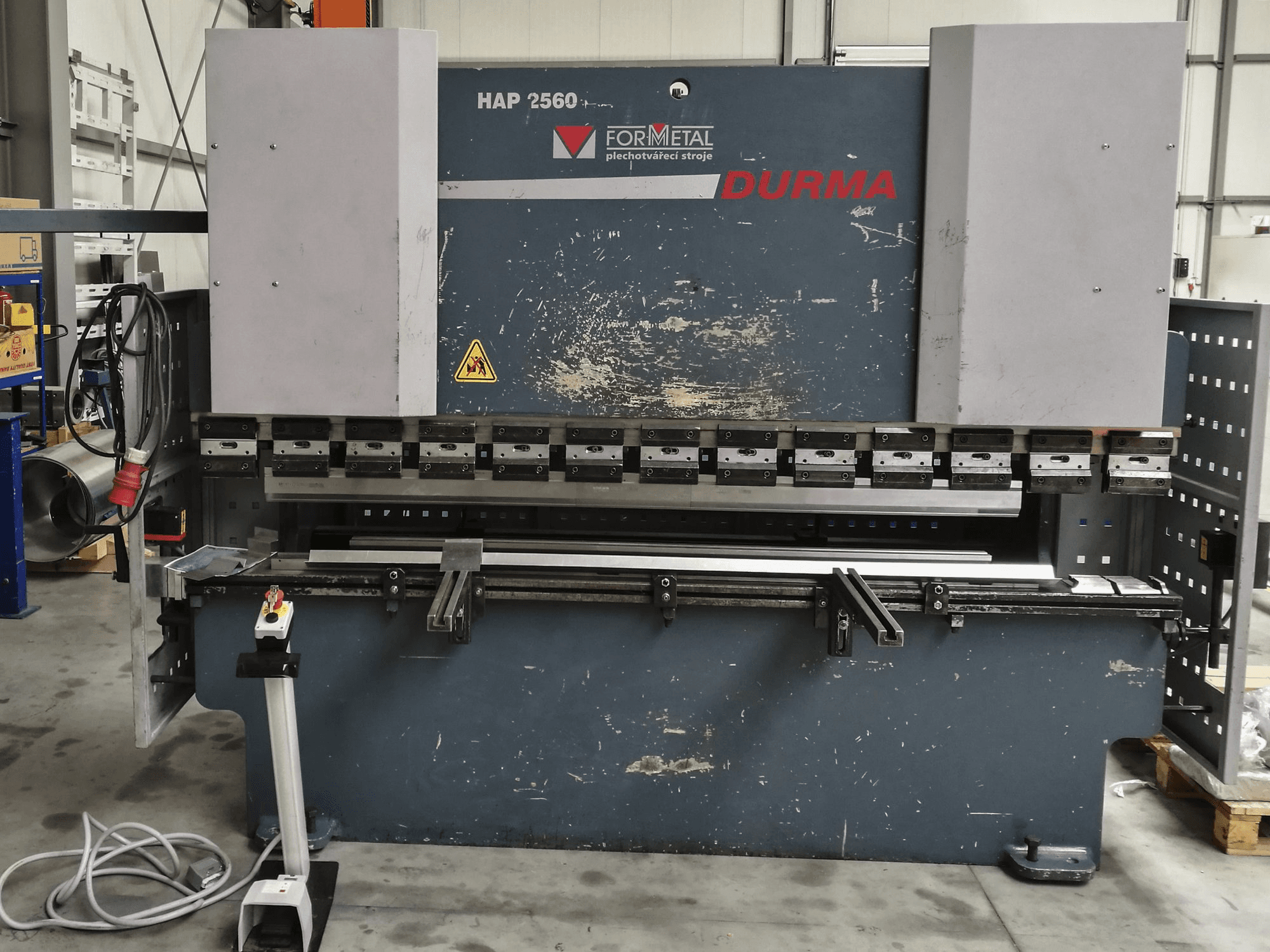 Front view of Durma HAP 2560 Machine